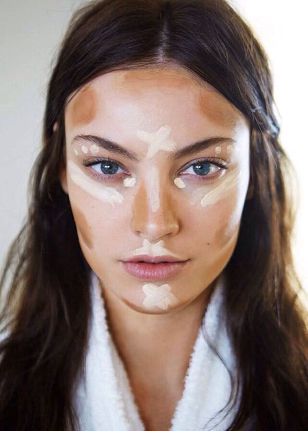 How To Make Your Face Look Thinner With Makeup Fashion Daily