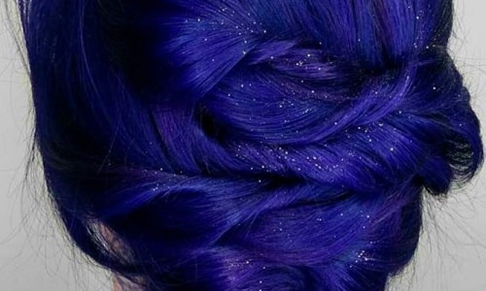 27 Chic And Sexy Blue Hair Styles For A Brave New Look Fashion Daily