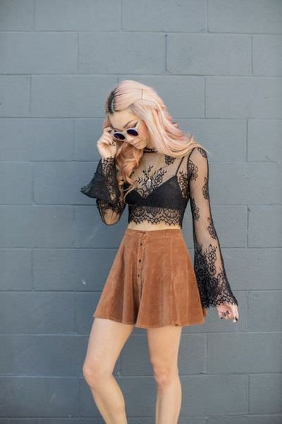 10 Top Women Fashion Outfits for Summer here are going give you some ideas to be more stylish in summer.