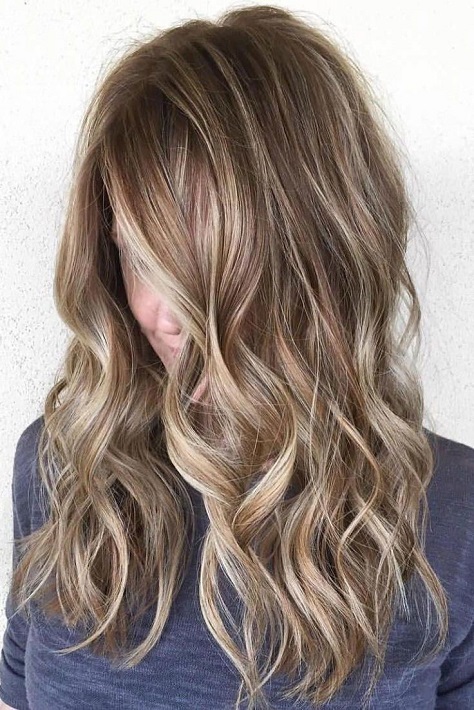 Here are gorgeous Brown Hairstyles with Blonde Highlights you'll love to try.
