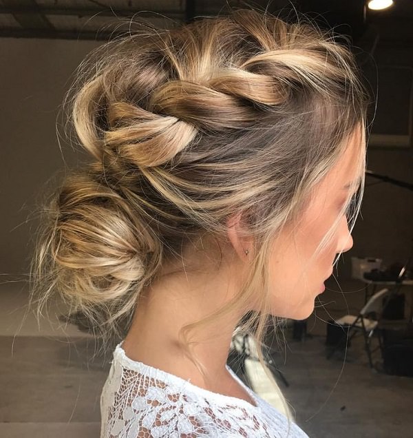 Have no clue how to create hairstyles for thin hair? These ideas will make sure that look incredibly cool with them.