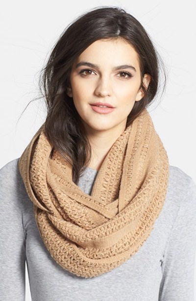 21 Ways to Wear an Infinity Scarf - Fashion Daily